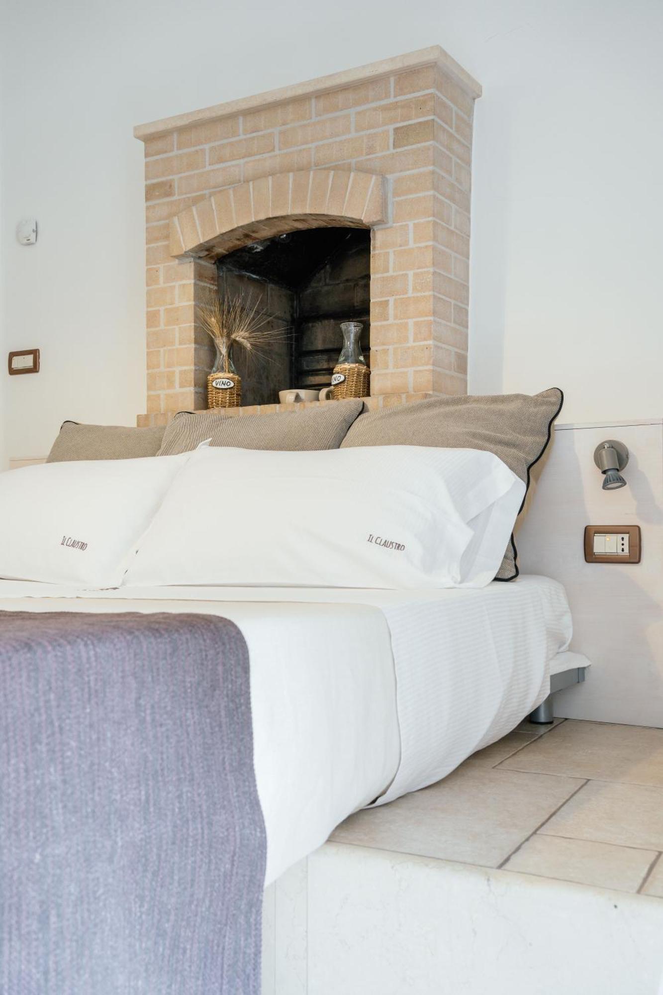 Il Claustro - Bed And Breakfast Altamura Exterior photo